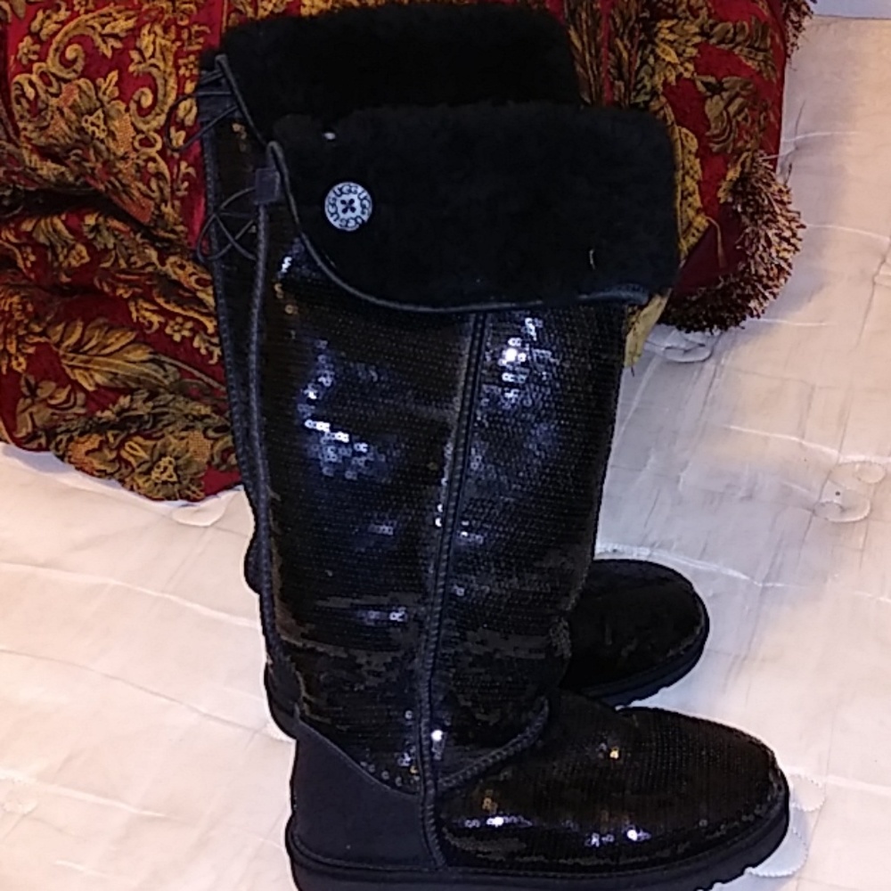 Black boot ugg
